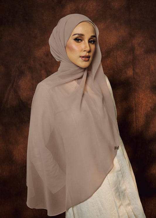 Ellis Mocha Meringue