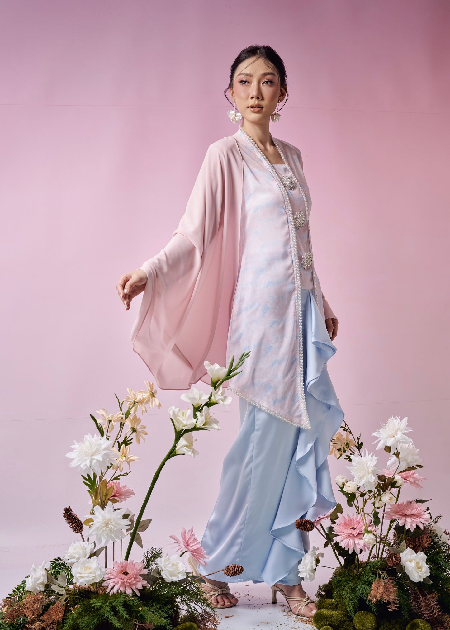 Norma in Sky Blossom